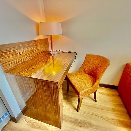 Royal Studio Apartment With A Perfect View - Yamaluxe 布加勒斯特 外观 照片