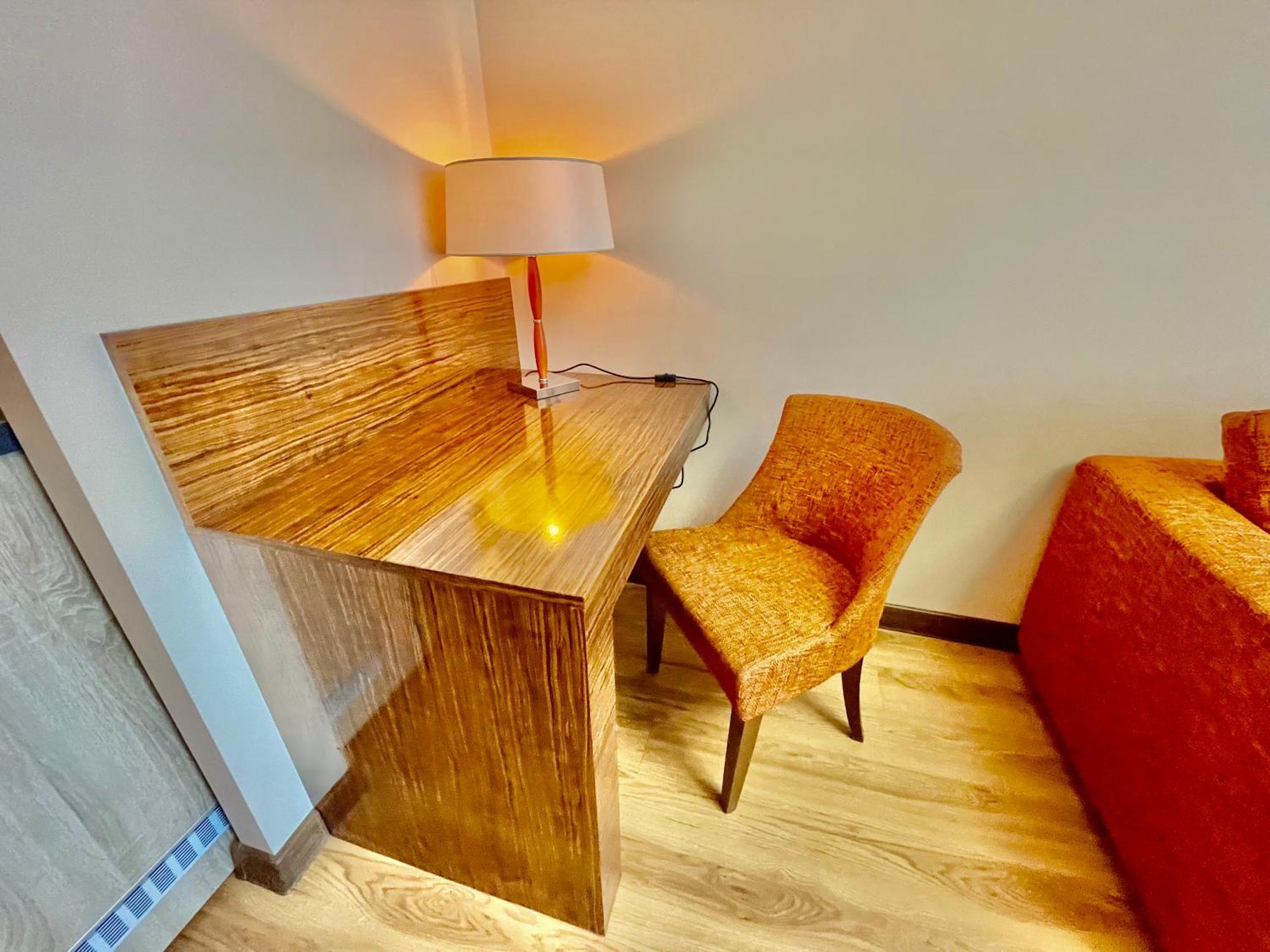 Royal Studio Apartment With A Perfect View - Yamaluxe 布加勒斯特 外观 照片