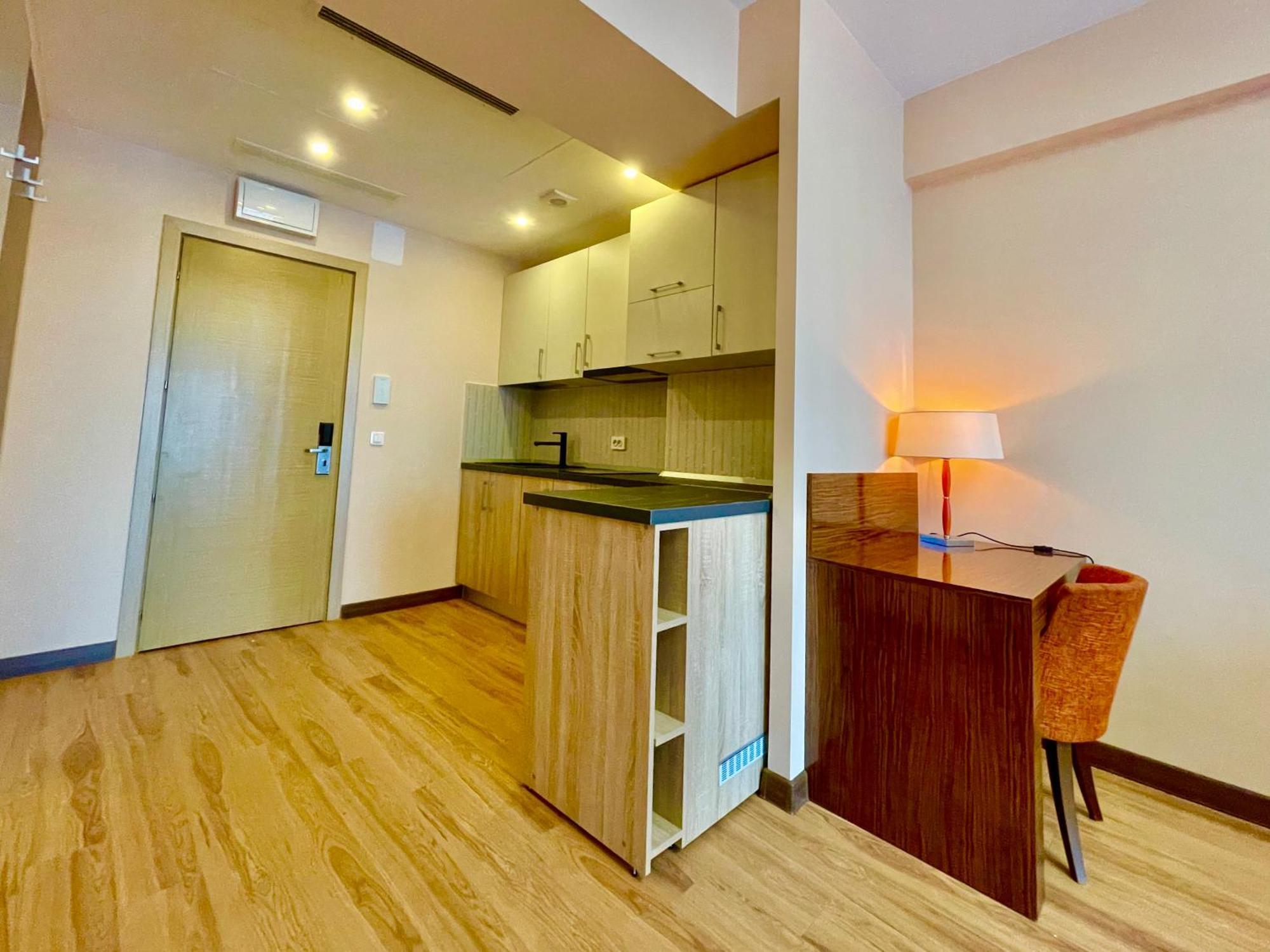Royal Studio Apartment With A Perfect View - Yamaluxe 布加勒斯特 外观 照片