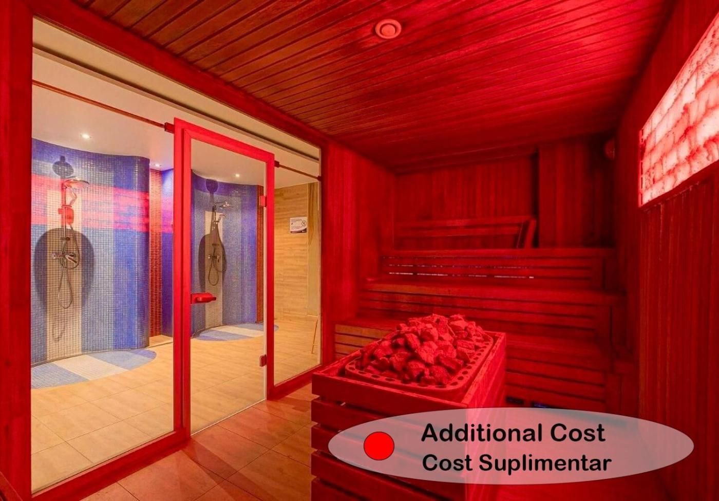 Royal Studio Apartment With A Perfect View - Yamaluxe 布加勒斯特 外观 照片